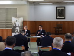 道場良久道場指導部長.JPG